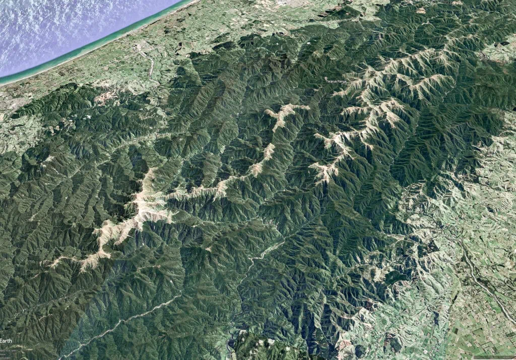Google Earth image of the Tararua Range from Kaitoke north to Putara with snow on the higher ridges