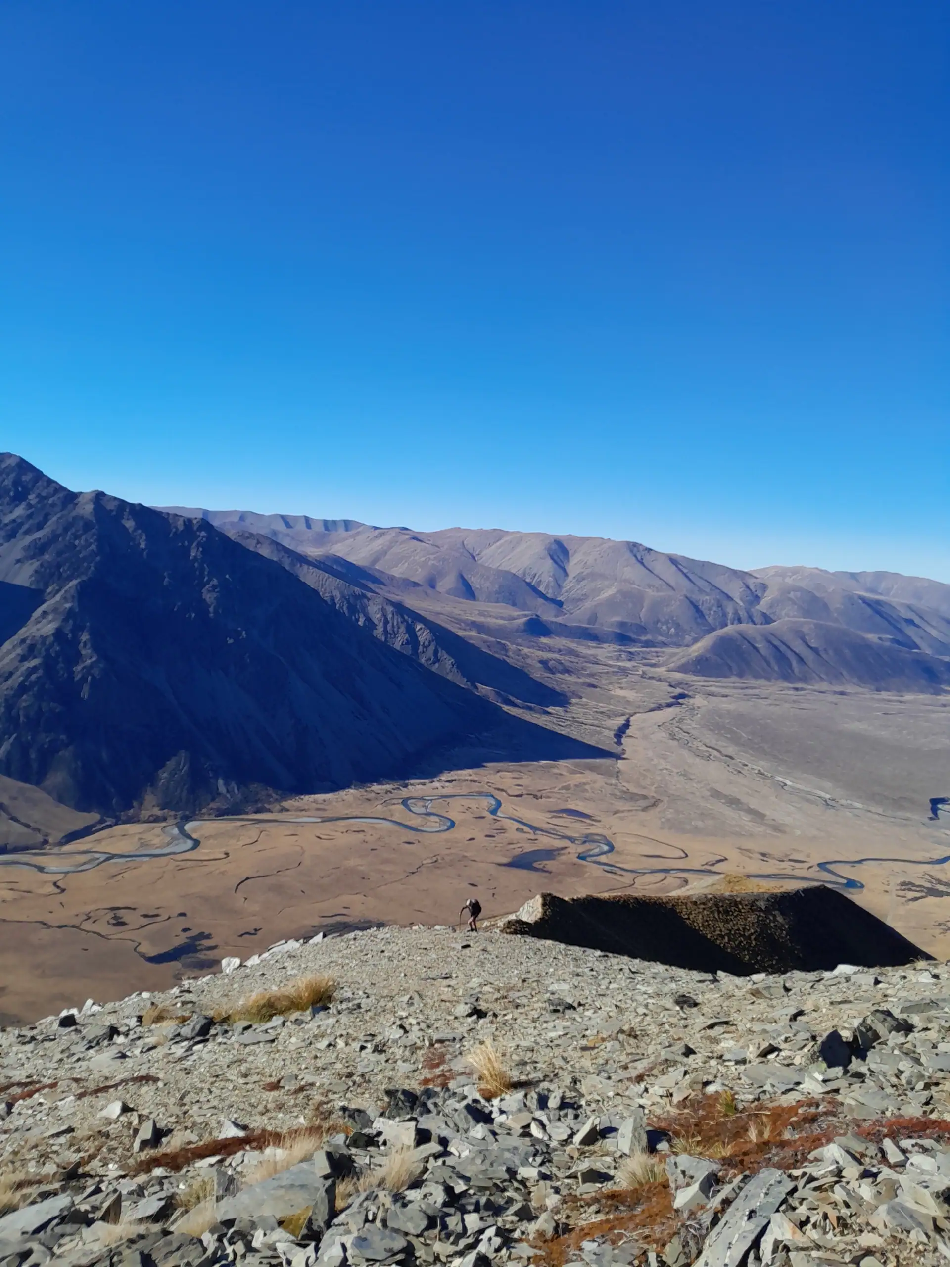 Climbing Mt Gladwish: The Uniquely Cheerful Gem in the Ahuriri Valley