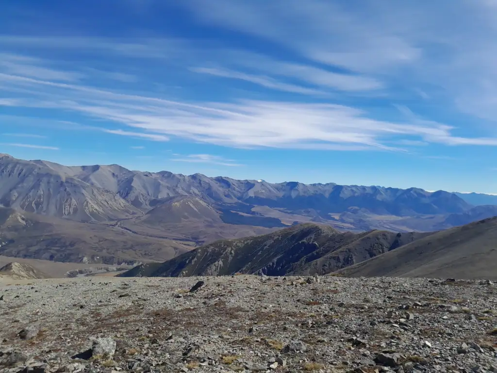 View across to Craigieburn Range from Foggy Peak